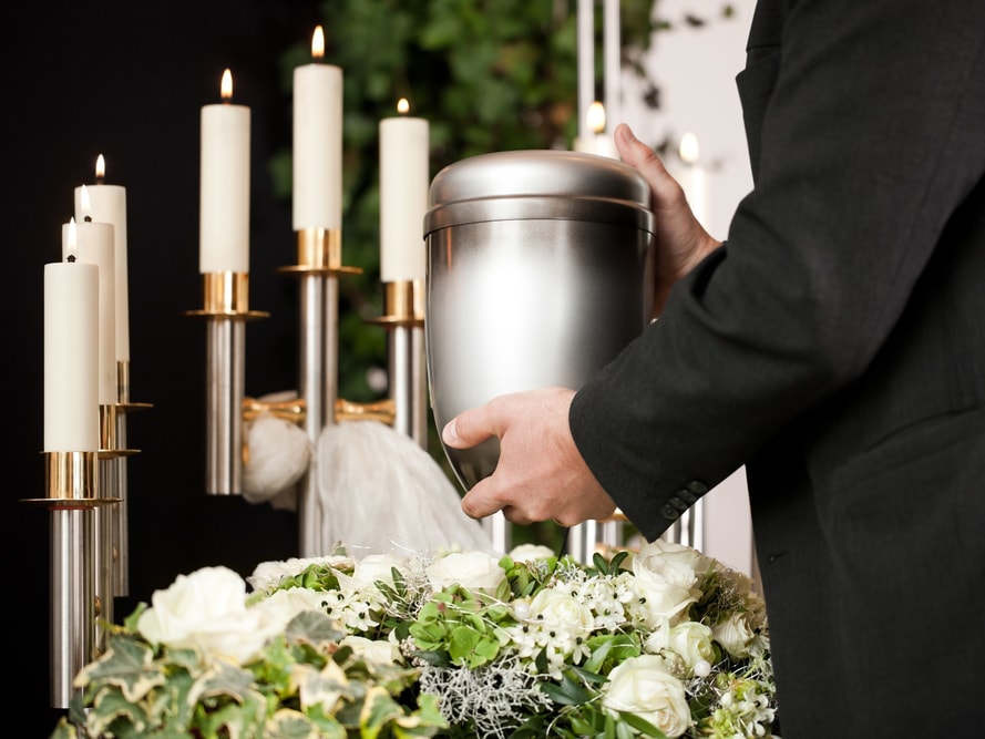 Professionelle Beratung für Bestattungen Menden bei einem Bestattungsunternehmen